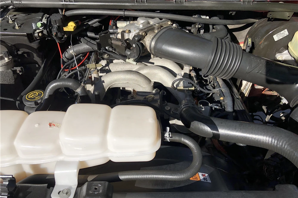 2000 Ford Super Duty 1st Gen - Image 3 of 5