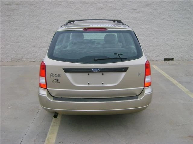 2000 Ford Focus 1st Gen - Image 4 of 12