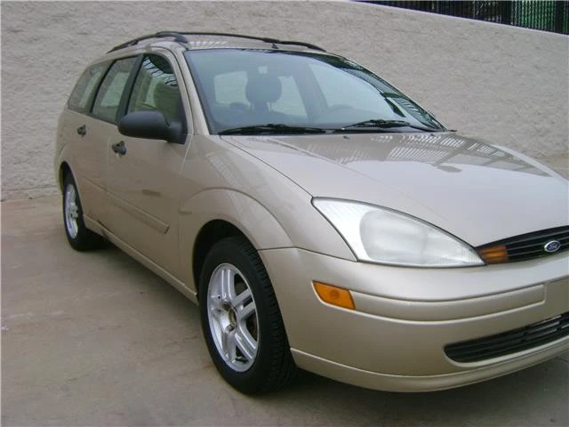 2000 Ford Focus 1st Gen - Image 9 of 12