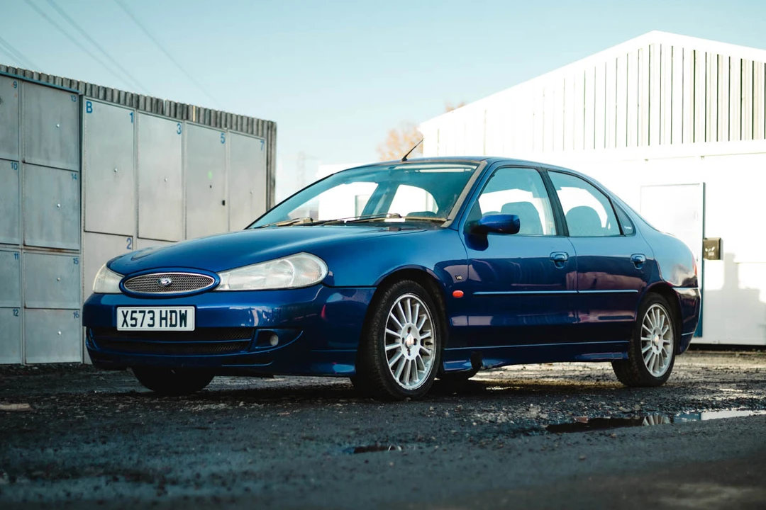 2000 Ford Contour - Image 2 of 31