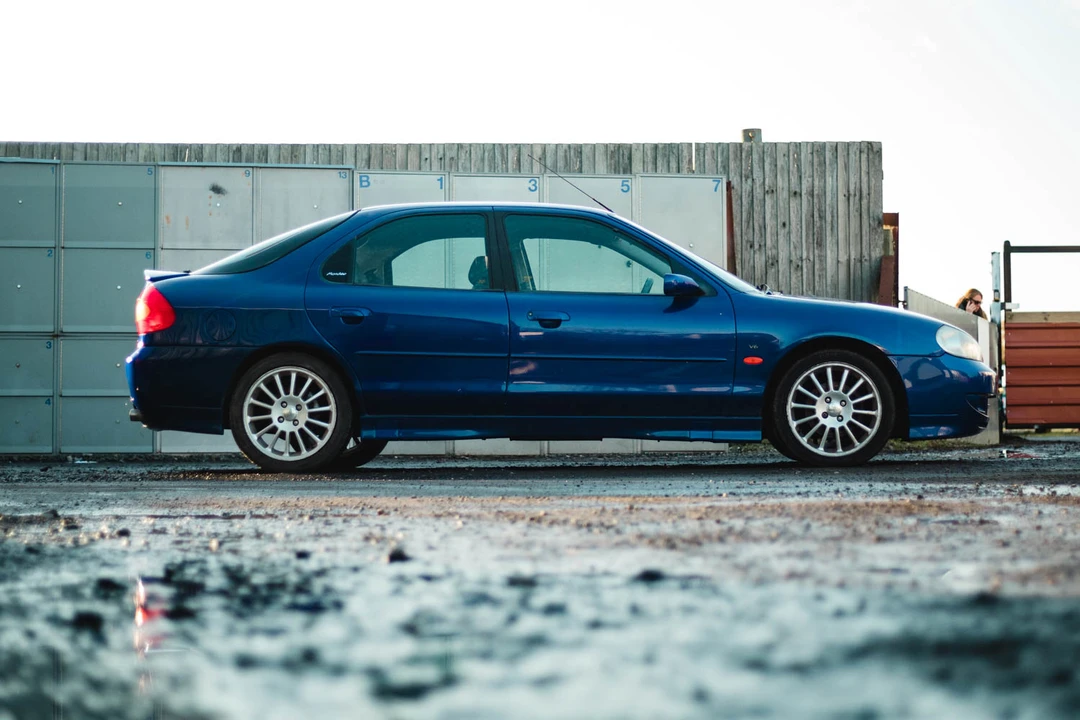 2000 Ford Contour - Image 9 of 31