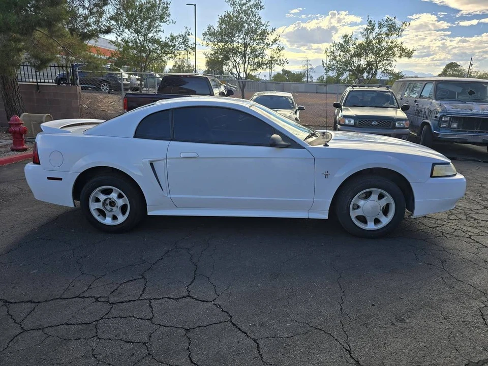 2000 Ford SN95 Mustang - Image 3 of 18