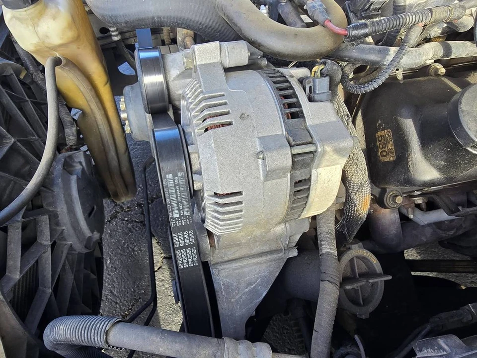 2000 Ford SN95 Mustang - Image 13 of 18