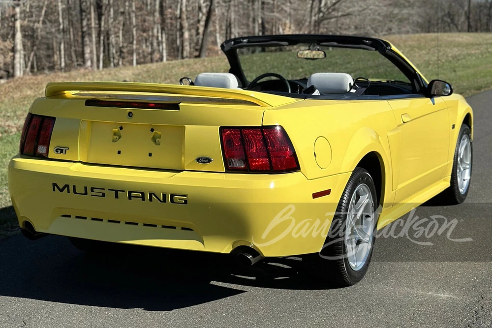 2000 Ford SN95 Mustang - Image 14 of 28