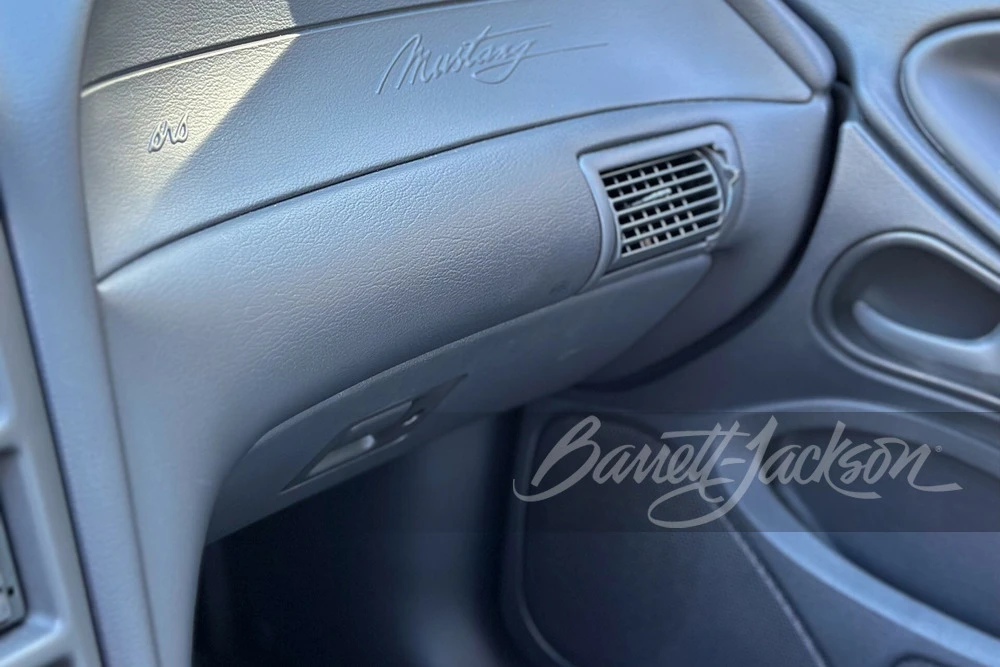 2000 Ford SN95 Mustang - Image 15 of 28