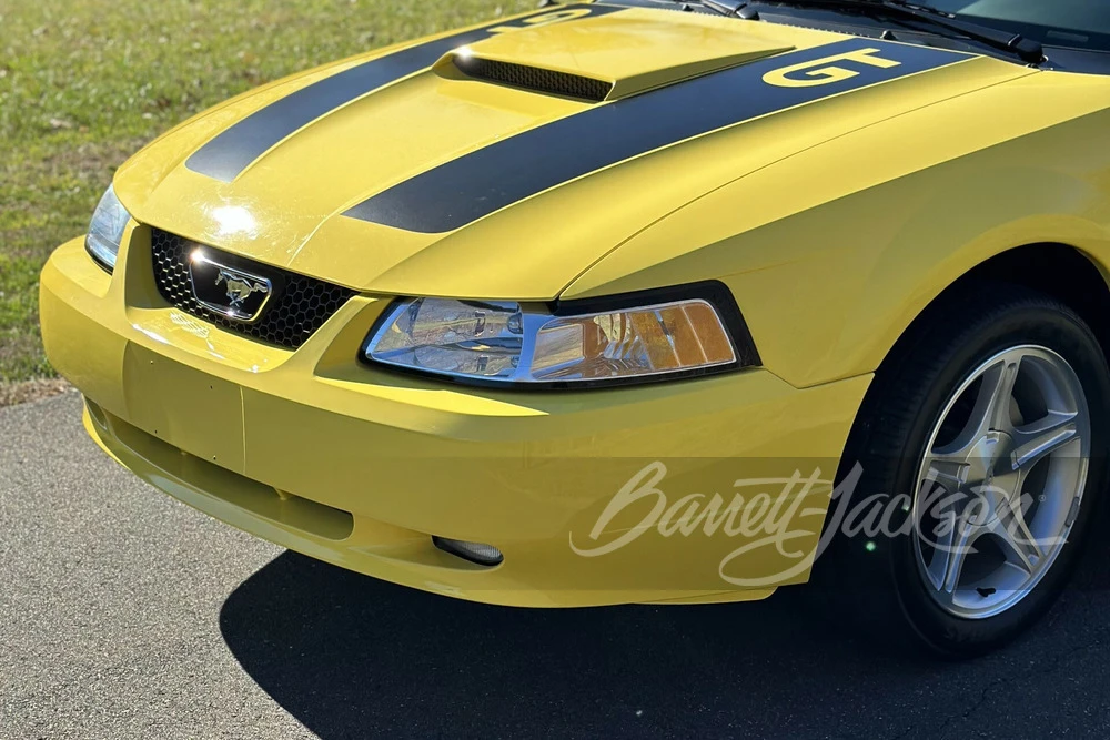 2000 Ford SN95 Mustang - Image 18 of 28