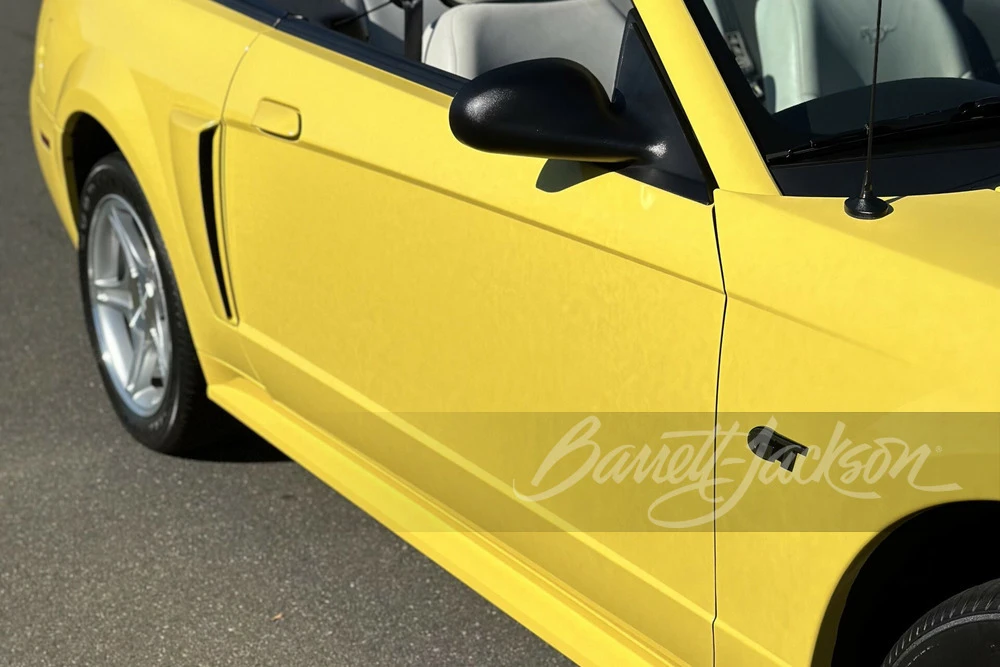 2000 Ford SN95 Mustang - Image 27 of 28