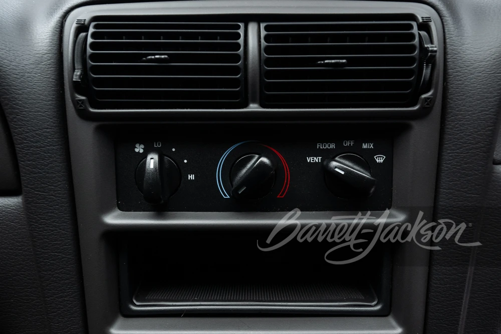 2000 Ford SN95 Mustang Cobra R - Image 17 of 31