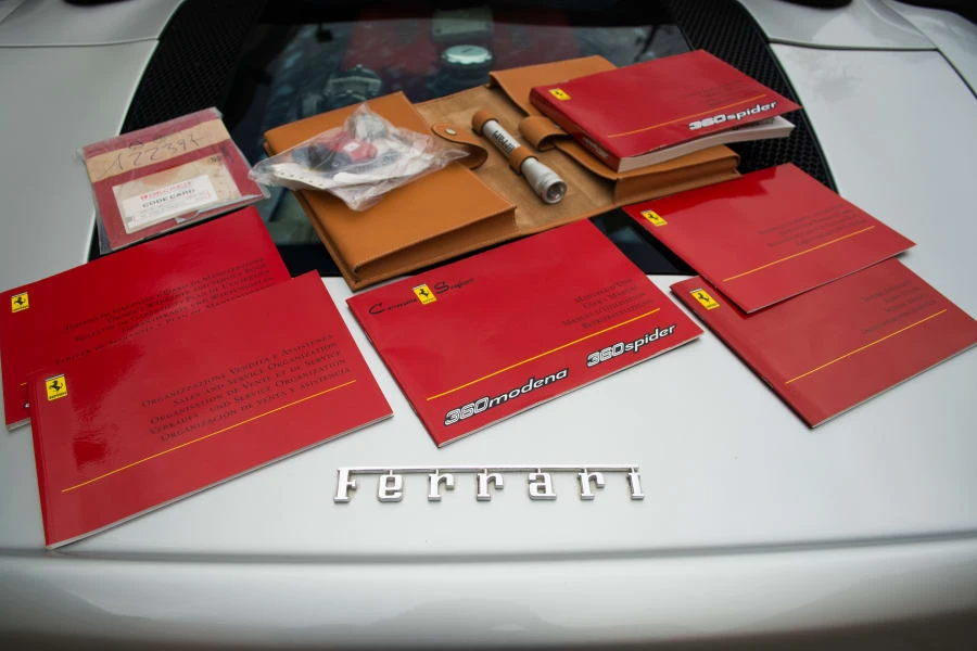 2000 Ferrari 360 Spider - Image 10 of 12