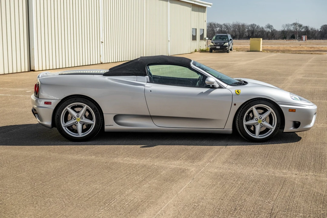 2000 Ferrari 360 Spider - Image 24 of 31