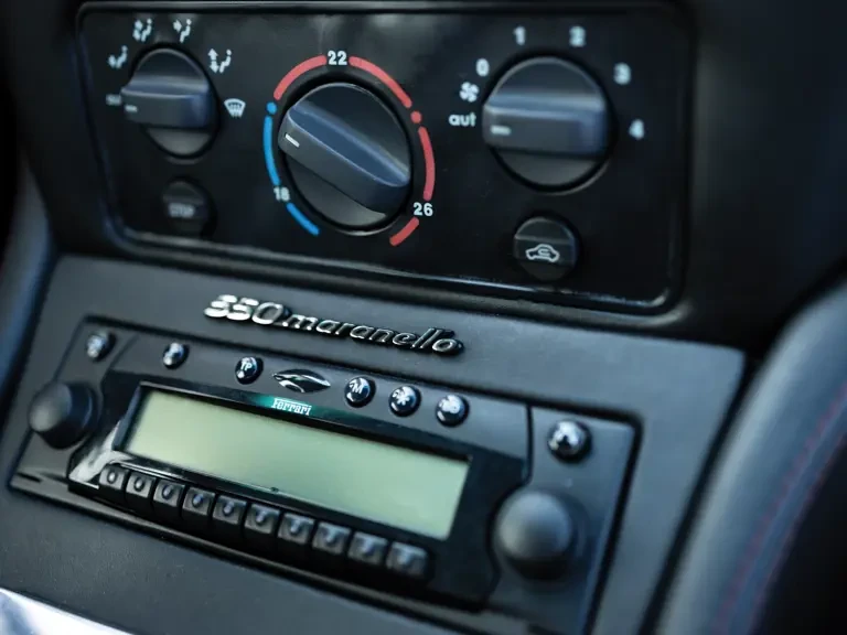 2000 Ferrari 550 Maranello - Image 14 of 31
