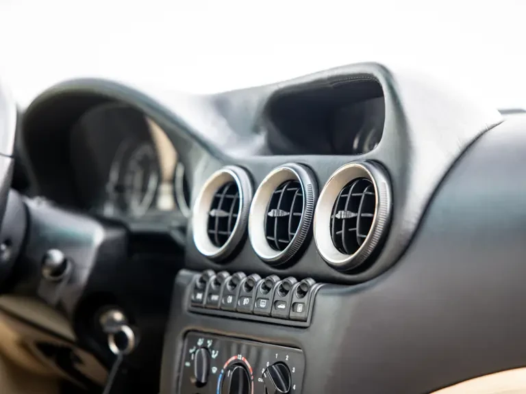 2000 Ferrari 550 Maranello - Image 30 of 31