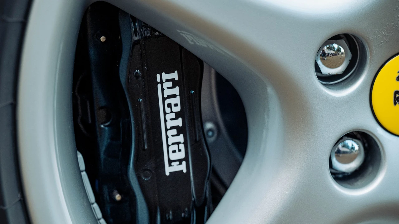 2000 Ferrari 550 Maranello - Image 30 of 31