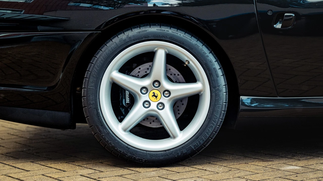 2000 Ferrari 550 Maranello - Image 22 of 31
