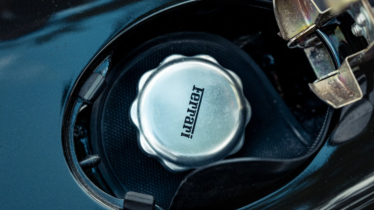 2000 Ferrari 550 Maranello - Image 14 of 31