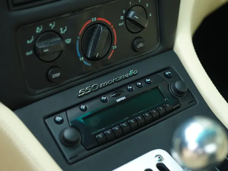 2000 Ferrari 550 Maranello - Image 19 of 31