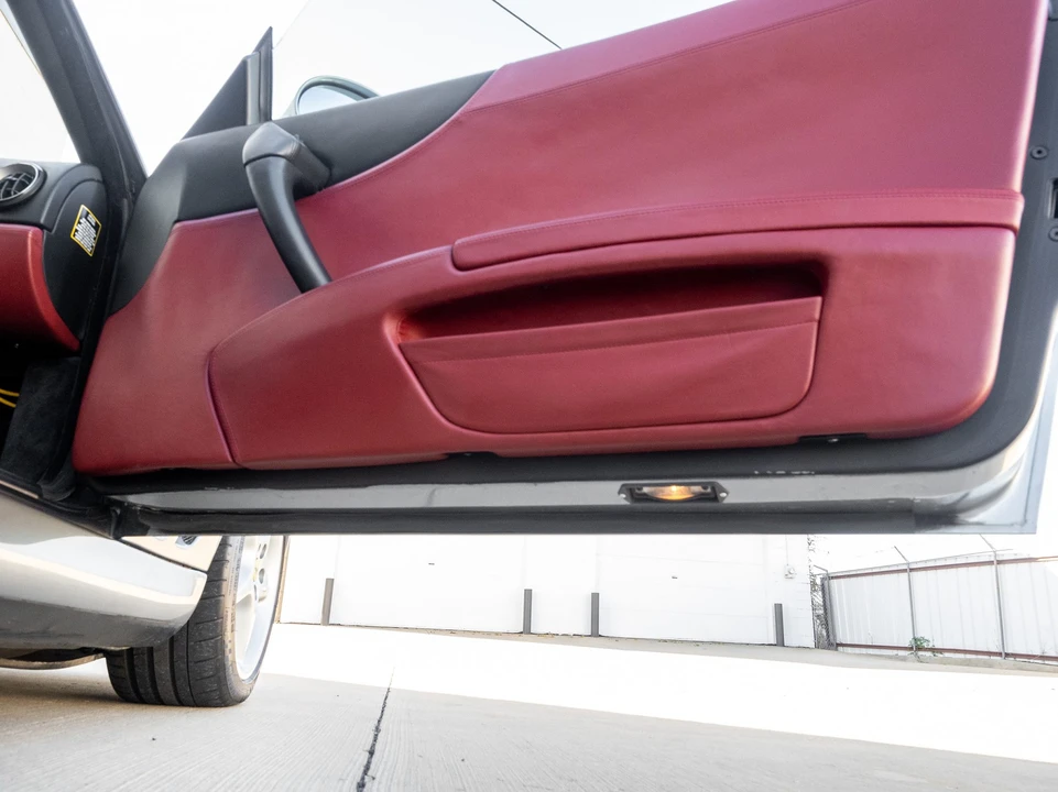 2000 Ferrari 550 Maranello - Image 28 of 31
