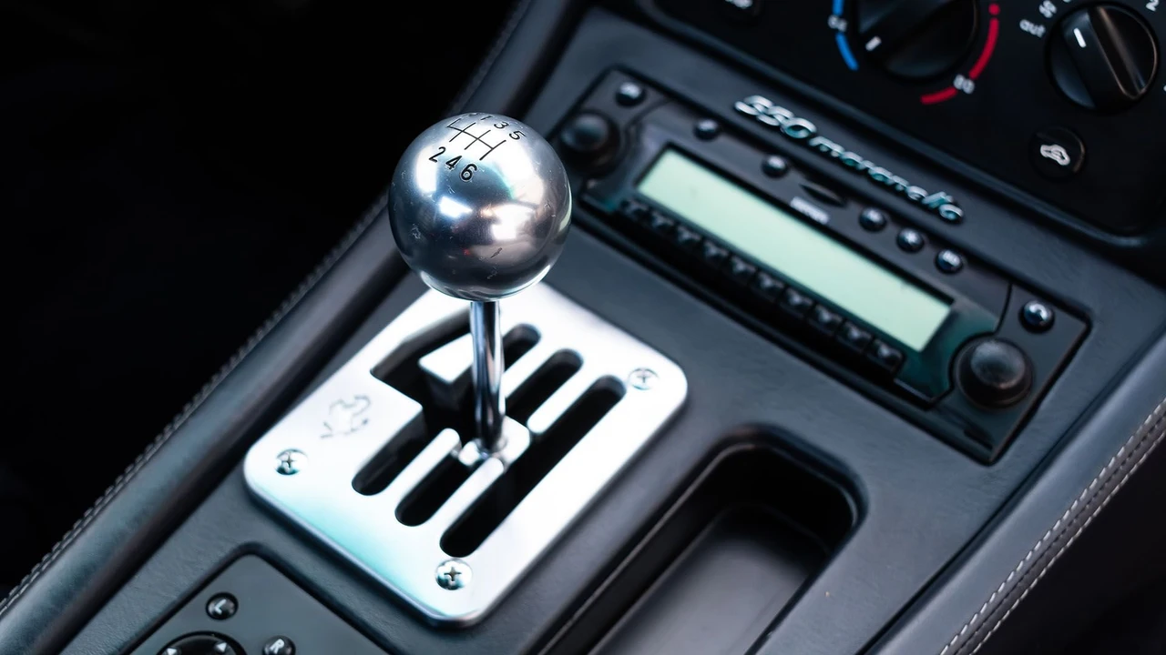 2000 Ferrari 550 Maranello - Image 30 of 31