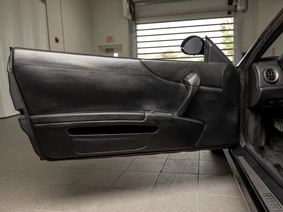 2000 Ferrari 550 Maranello - Image 19 of 31