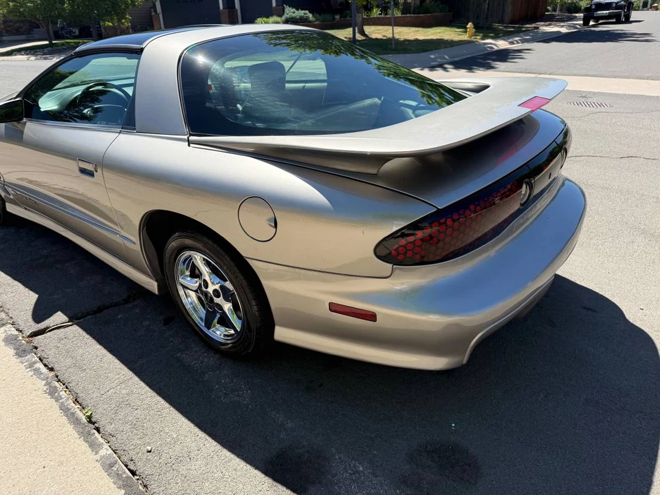 2000 Pontiac Firebird Trans Am 4th Gen - Image 10 of 24