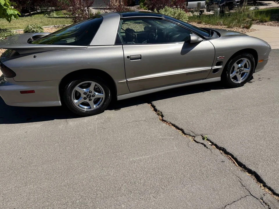 2000 Pontiac Firebird Trans Am 4th Gen - Image 6 of 24