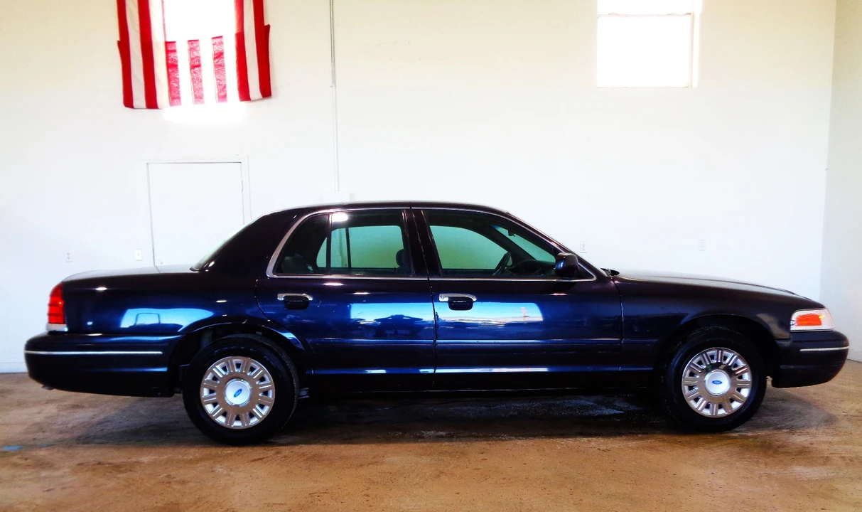2000 Ford Crown Victoria - Image 4 of 21