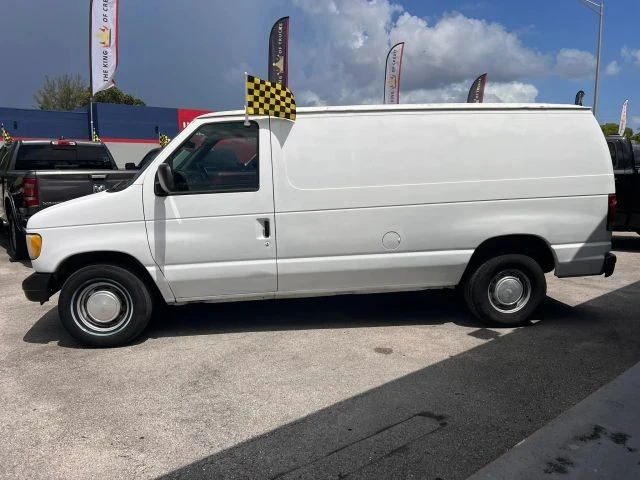 2000 Ford Econoline Van - Image 4 of 9