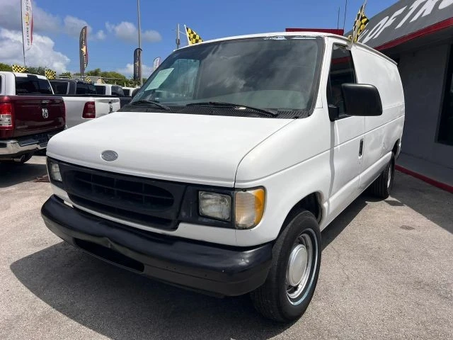 2000 Ford Econoline Van - Image 3 of 9