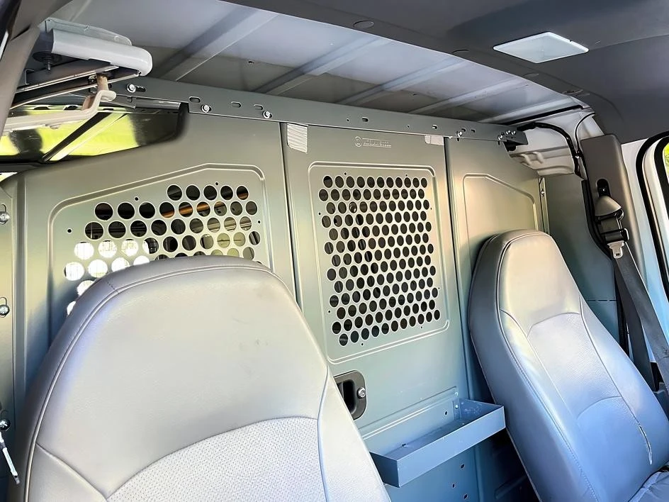 2000 Ford Econoline Van - Image 12 of 20