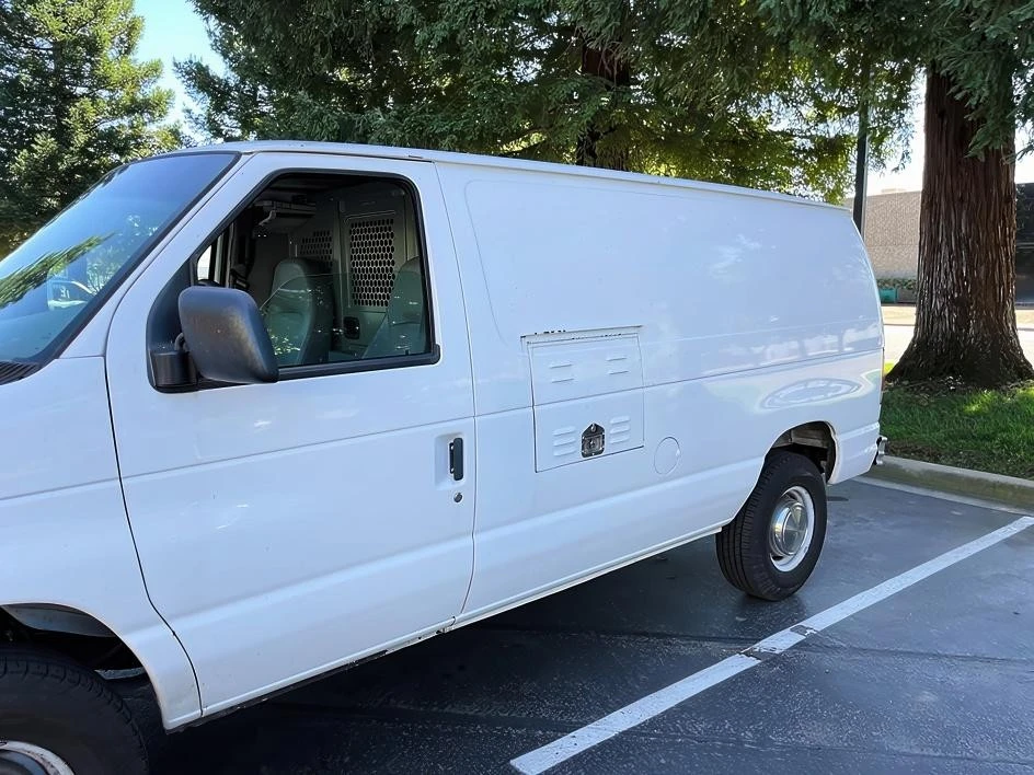 2000 Ford Econoline Van - Image 4 of 20