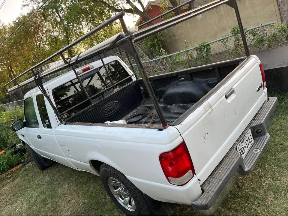2000 Ford Econoline Van - Image 3 of 7