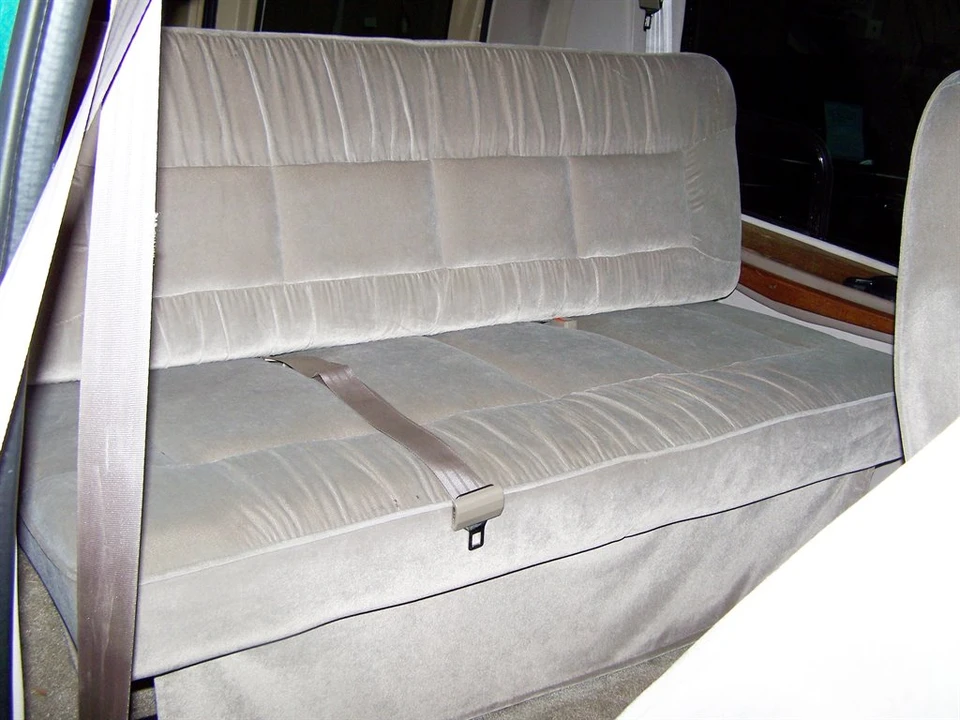 2000 Ford Econoline Van - Image 13 of 22