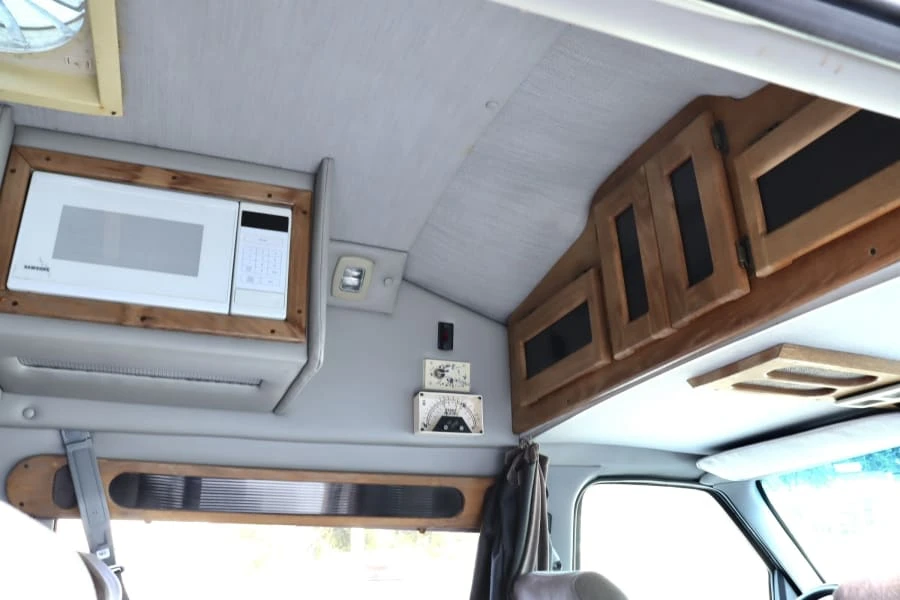 2000 Ford Econoline Van - Image 11 of 20