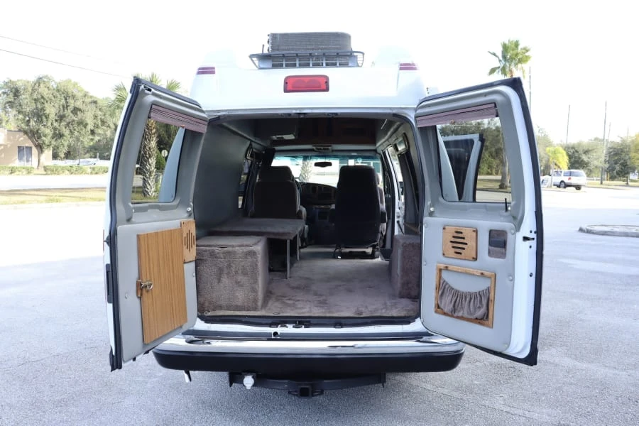2000 Ford Econoline Van - Image 18 of 20