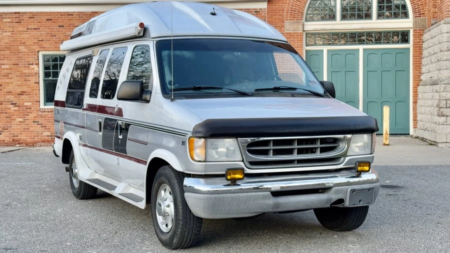 2000 Ford Econoline Van - Image 4 of 31