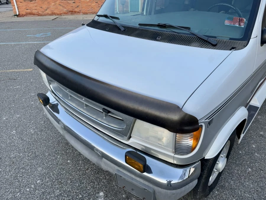 2000 Ford Econoline Van - Image 20 of 31