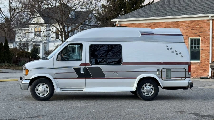 2000 Ford Econoline Van - Image 7 of 31