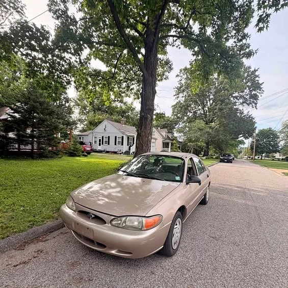 2000 Ford Escort (North America) - Image 1 of 1