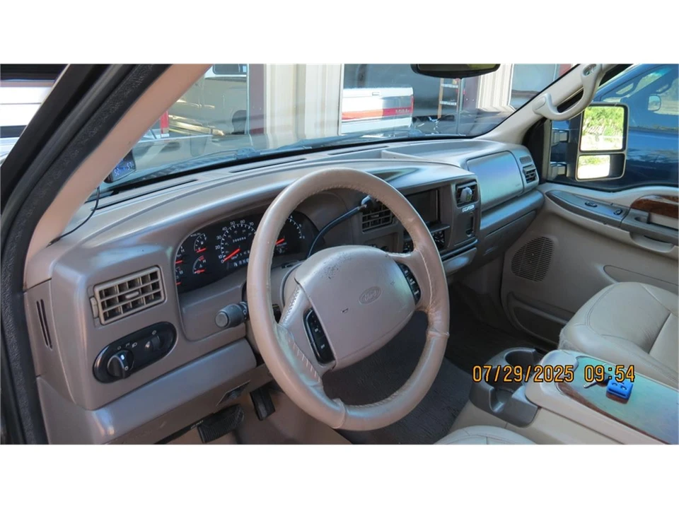 2000 Ford Excursion - Image 4 of 31