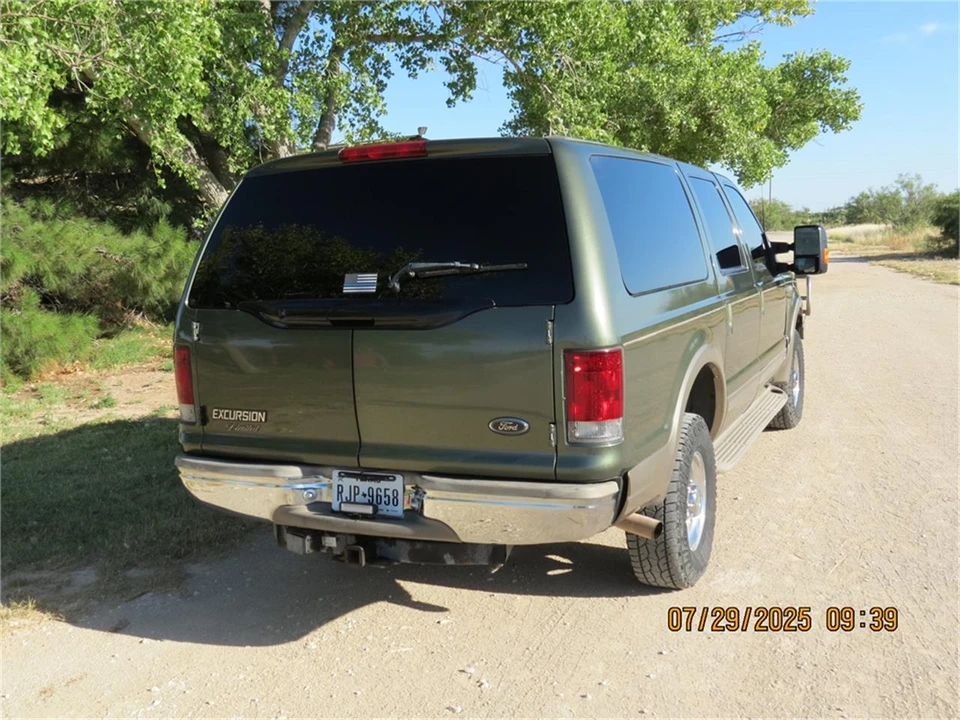 2000 Ford Excursion - Image 10 of 31