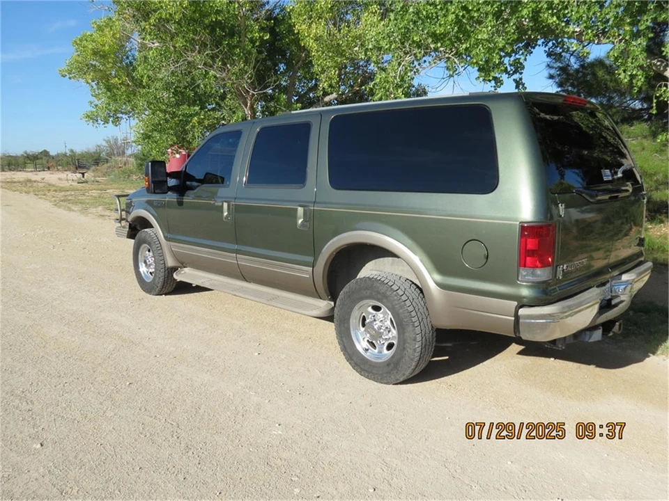 2000 Ford Excursion - Image 8 of 31