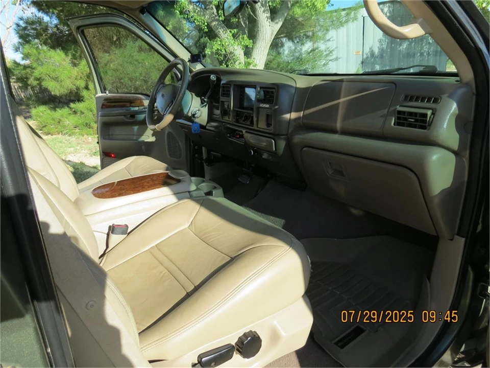 2000 Ford Excursion - Image 30 of 31