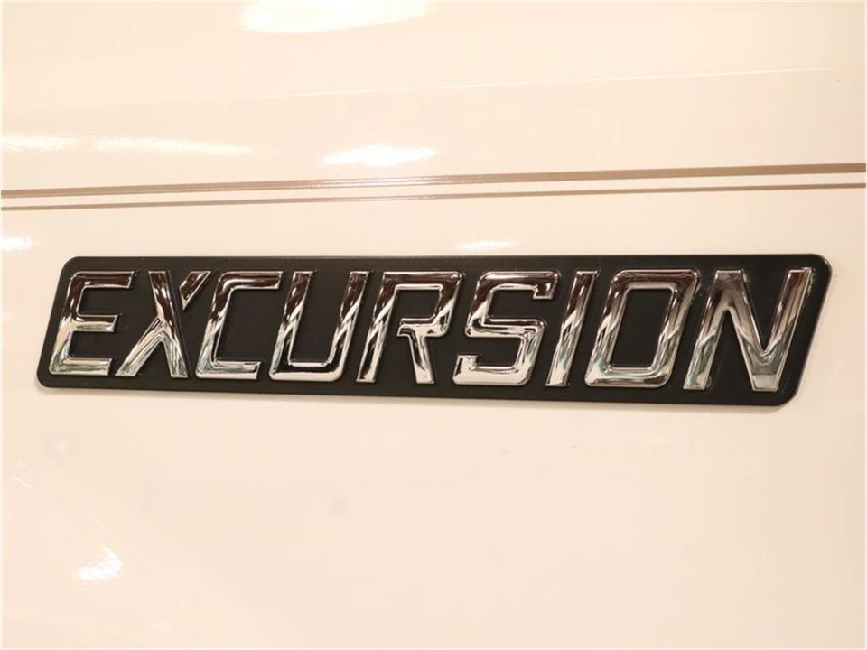 2000 Ford Excursion - Image 11 of 31