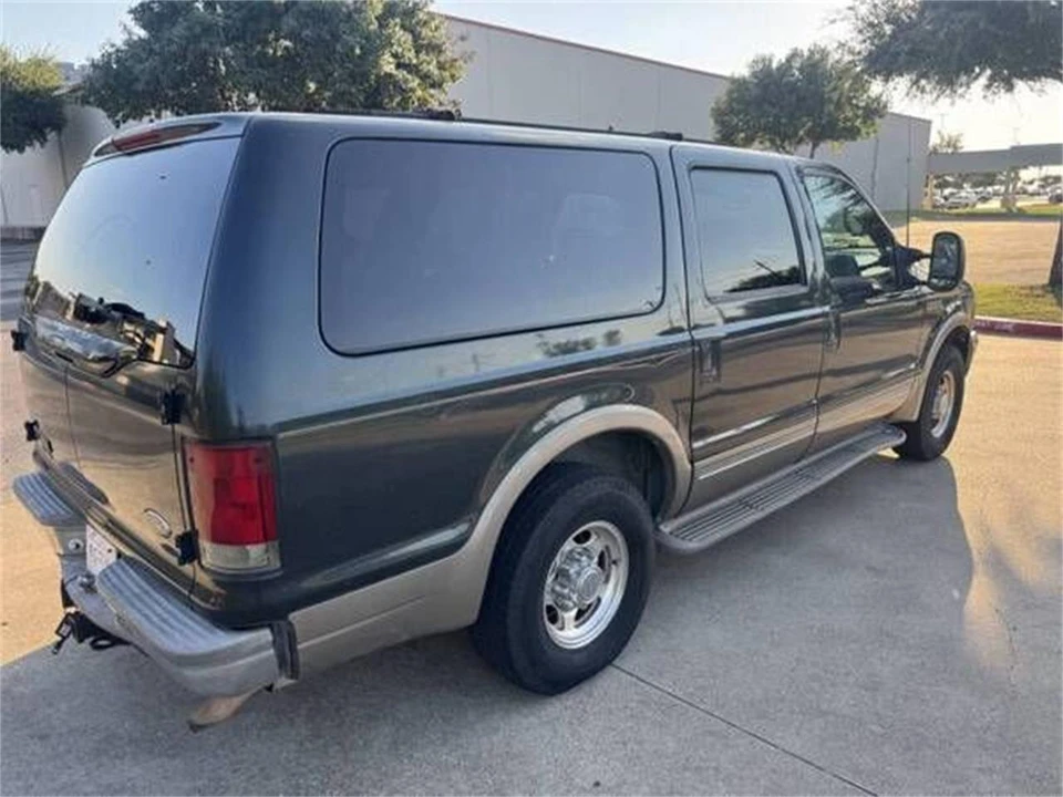 2000 Ford Excursion - Image 8 of 13