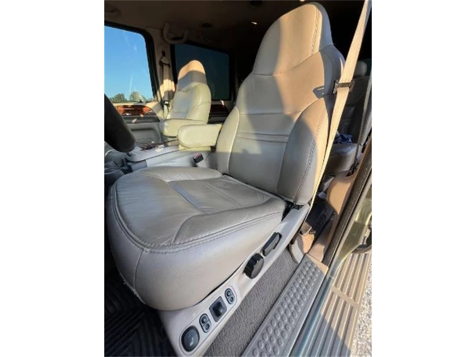 2000 Ford Excursion - Image 10 of 20
