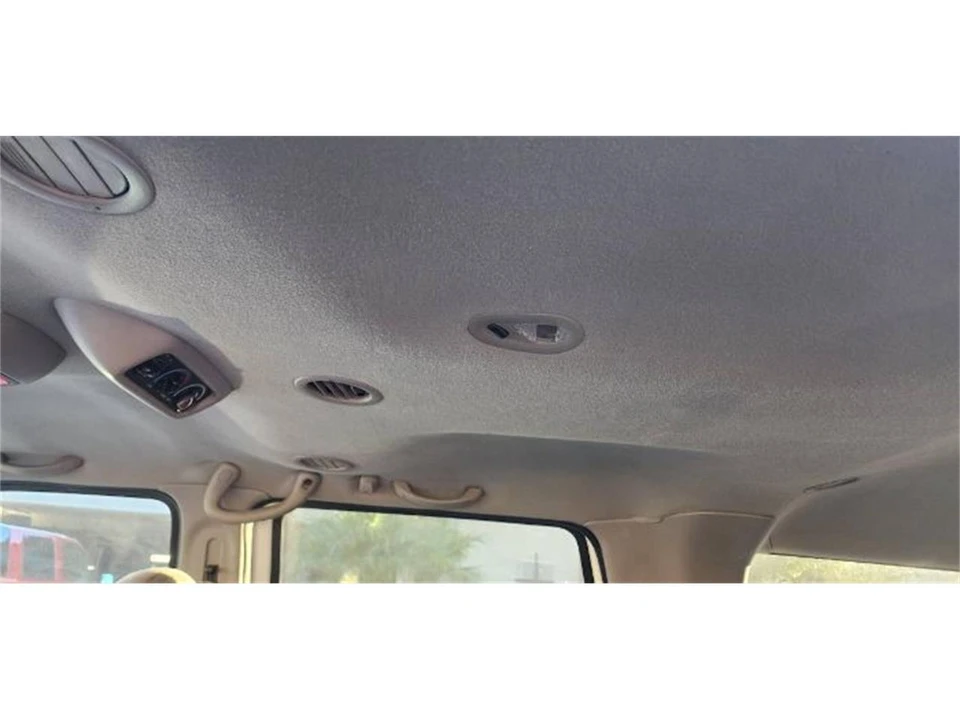 2000 Ford Excursion - Image 3 of 24