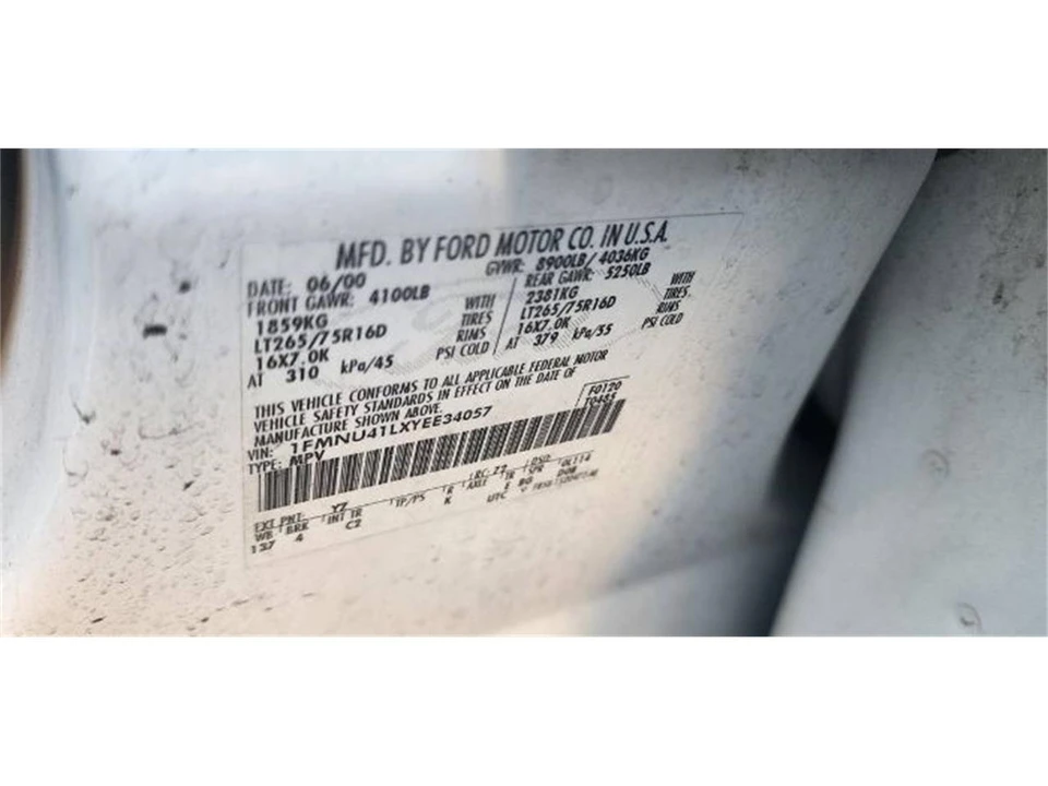 2000 Ford Excursion - Image 16 of 24