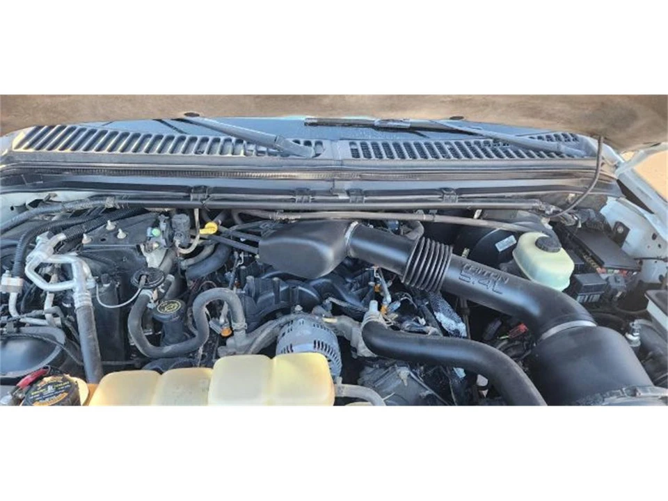 2000 Ford Excursion - Image 19 of 24