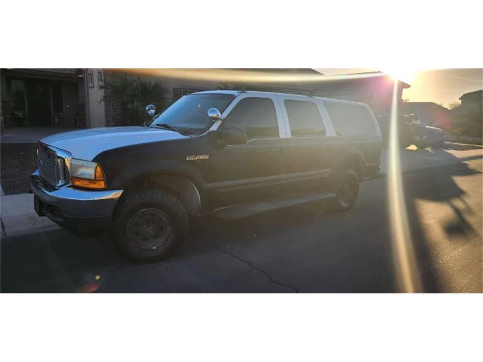 2000 Ford Excursion - Image 23 of 24