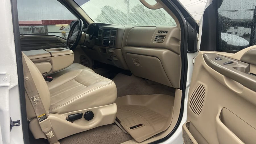 2000 Ford Excursion - Image 5 of 12